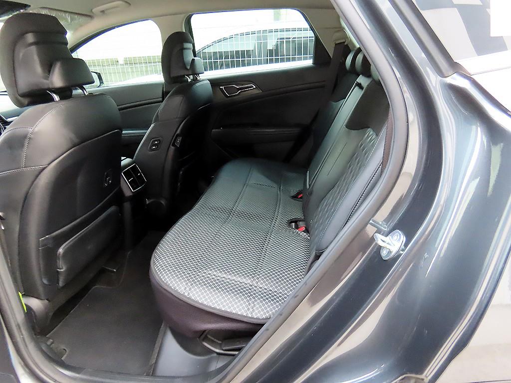 KIA Sportage - Vista 6