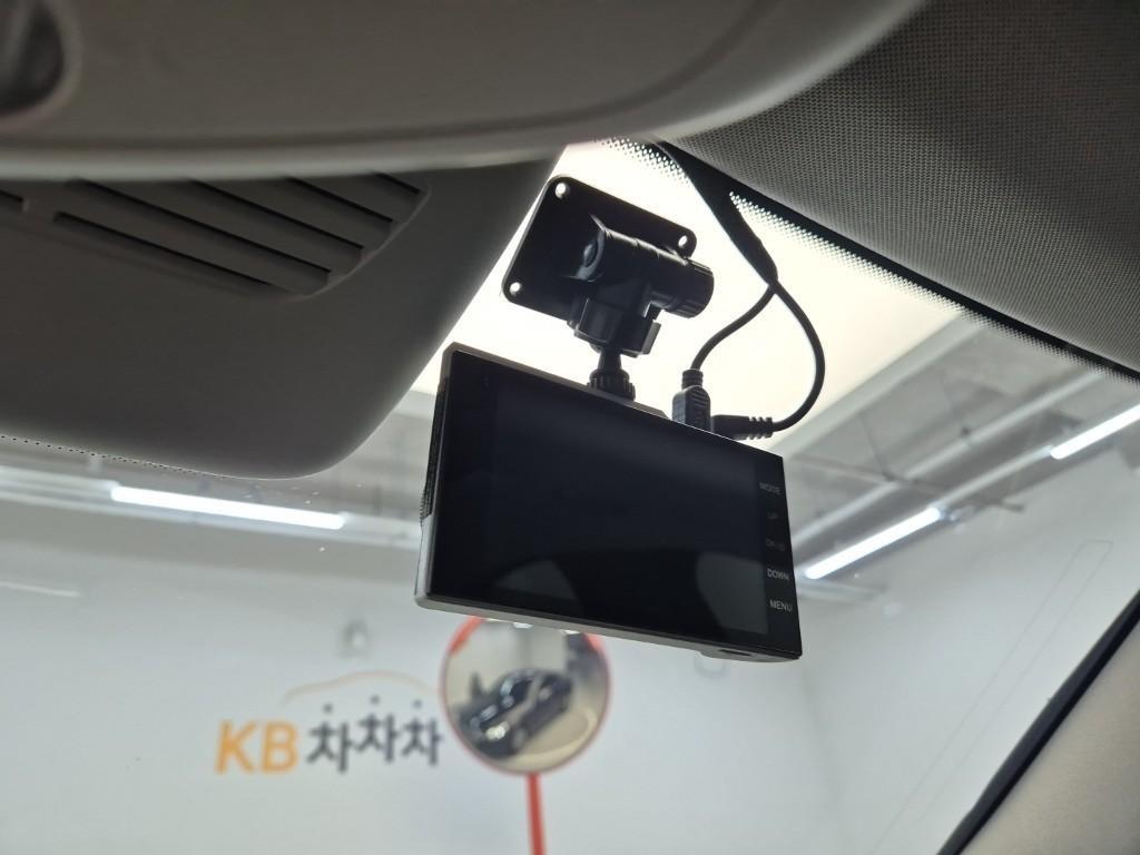 Mercedes Benz C Class 2015 Negro - Importación desde Corea - HF Imports Iquique - Foto 18