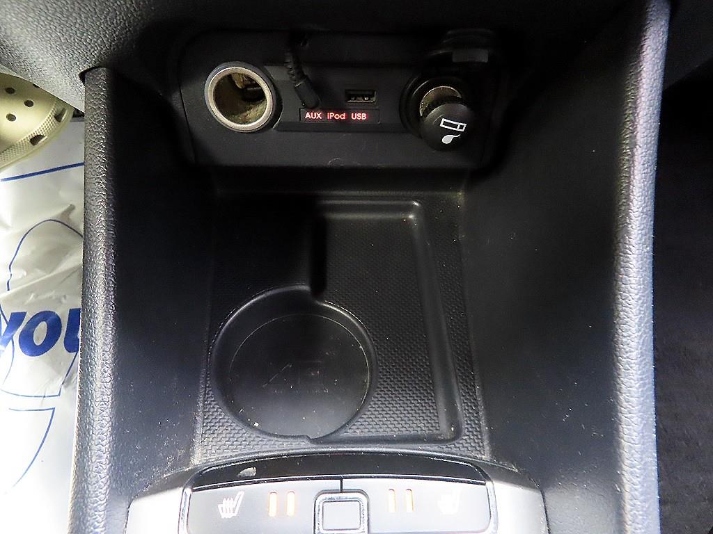 KIA Pride 2014 Plateado - Importación desde Corea - HF Imports Iquique - Foto 13