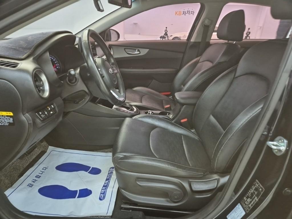 KIA K3 2019 Azul - Importación desde Corea - HF Imports Iquique - Foto 14