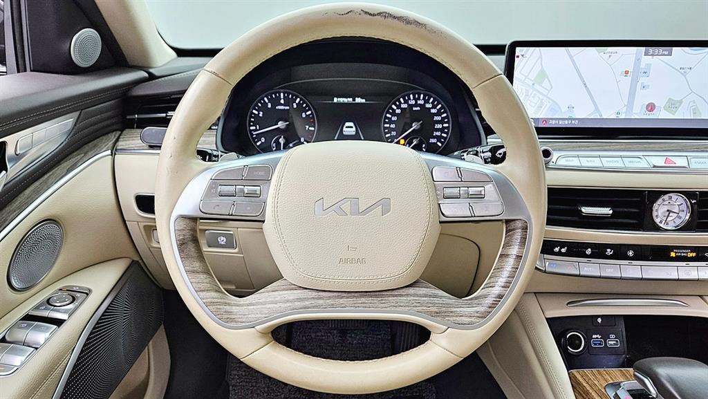 KIA K9 - Vista 12