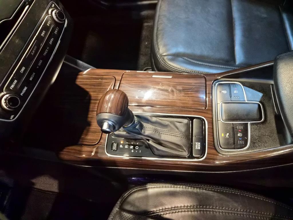 KIA K7 2015 Negro - Importación desde Corea - HF Imports Iquique - Foto 16