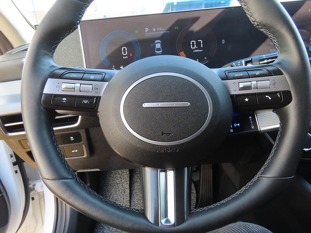 HYUNDAI Sonata - Vista 8