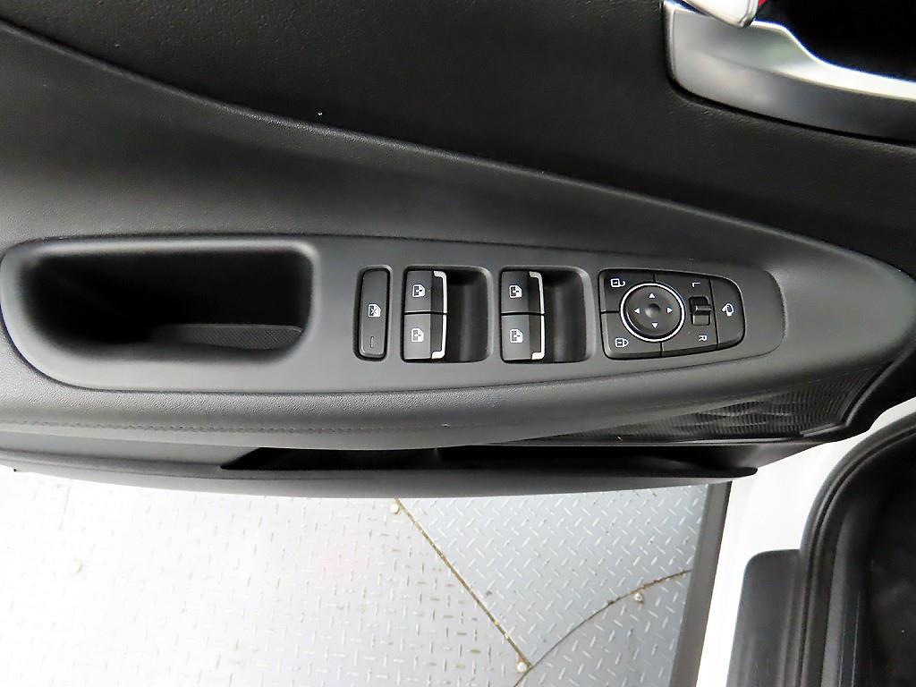 HYUNDAI Santa Fe - Vista 11