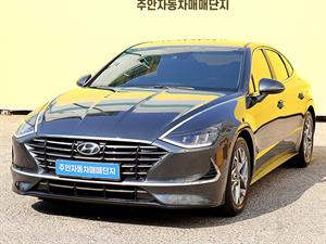 HYUNDAI Sonata - Vista 4