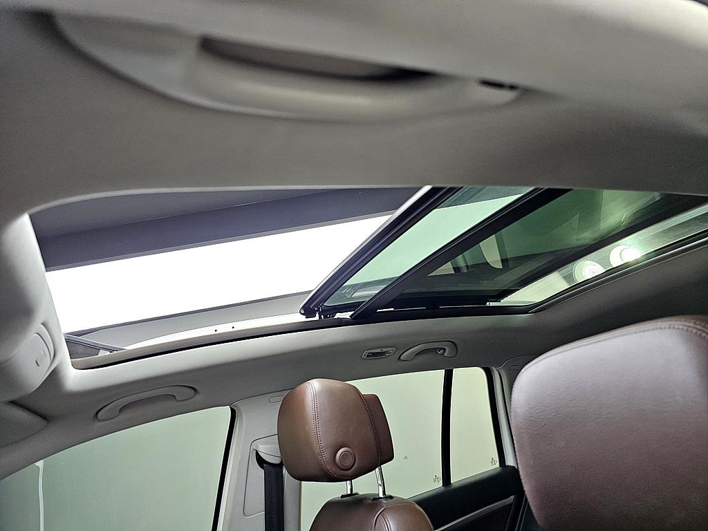 Volkswagen Tiguan - Vista 12