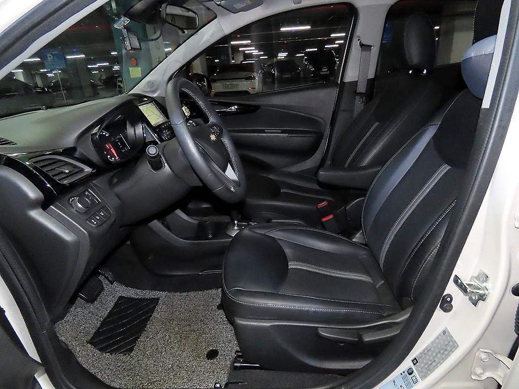 Chevrolet Spark - Vista 6