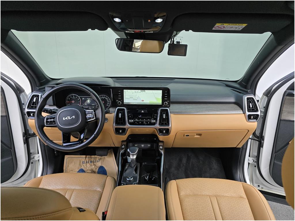 KIA Sorento - Vista 9