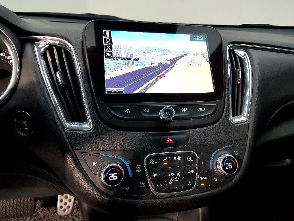 Chevrolet Malibu - Vista 11