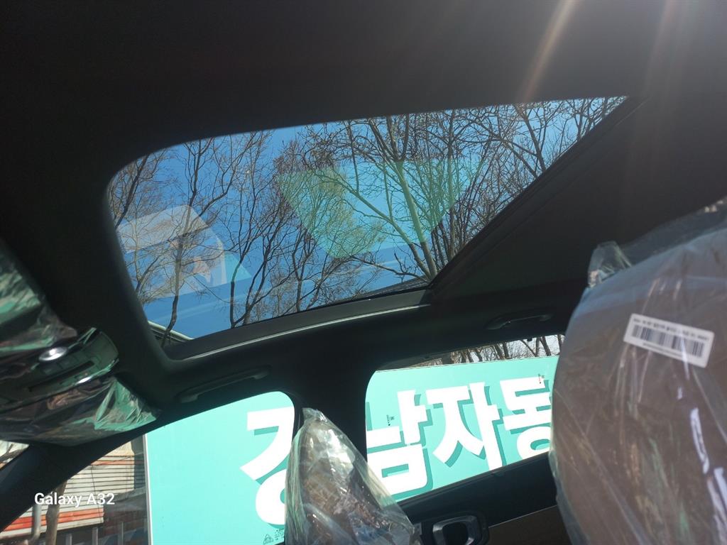 KIA Sorento - Vista 11