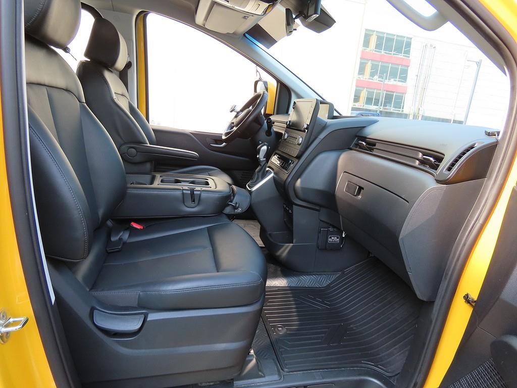 HYUNDAI Staria - Vista 7