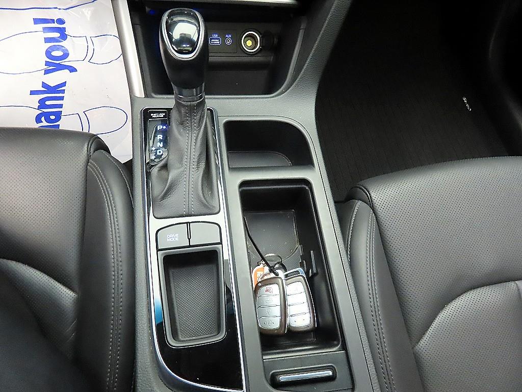 HYUNDAI Sonata - Vista 10