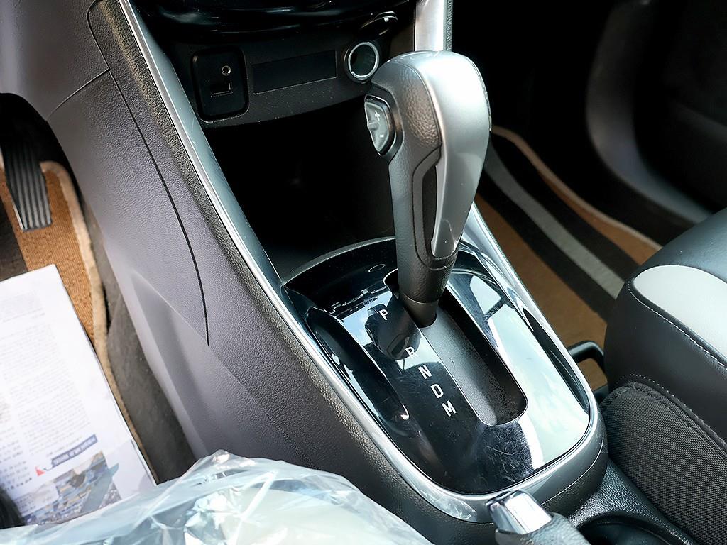 Chevrolet Trax 2019 Negro - Importación desde Corea - HF Imports Iquique - Foto 7