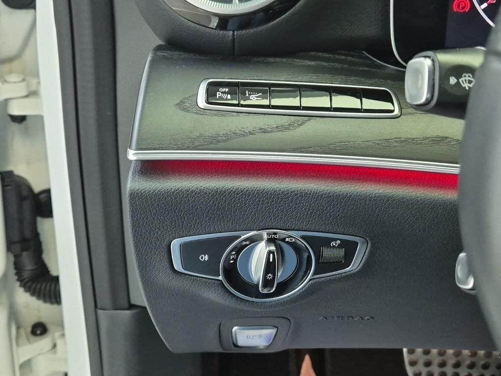 Mercedes Benz E class 2017 Blanco - Importación desde Corea - HF Imports Iquique - Foto 19