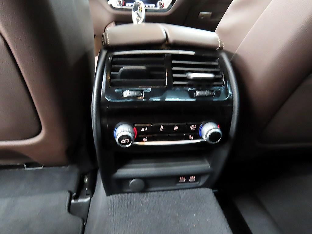 BMW 5 Series - Vista 12