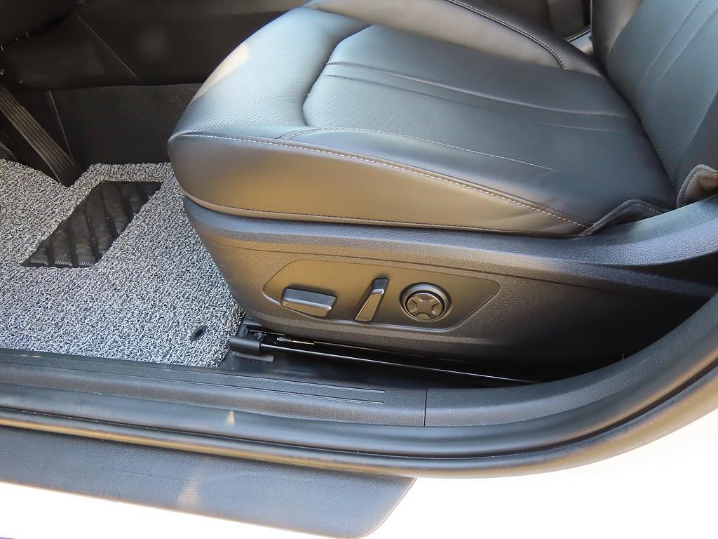 HYUNDAI Sonata 2025 Blanco - Importación desde Corea - HF Imports Iquique - Foto 17