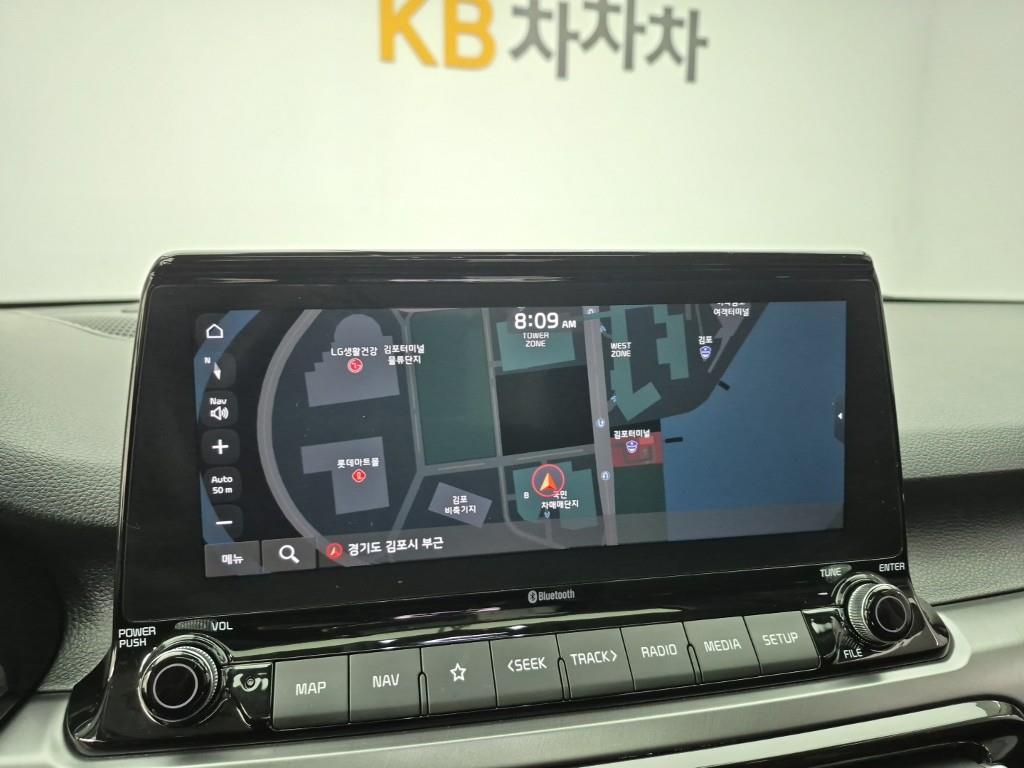 KIA Seltos 2021 Blanco - Importación desde Corea - HF Imports Iquique - Foto 14