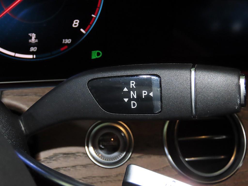 Mercedes Benz E class 2021 Blanco - Importación desde Corea - HF Imports Iquique - Foto 13