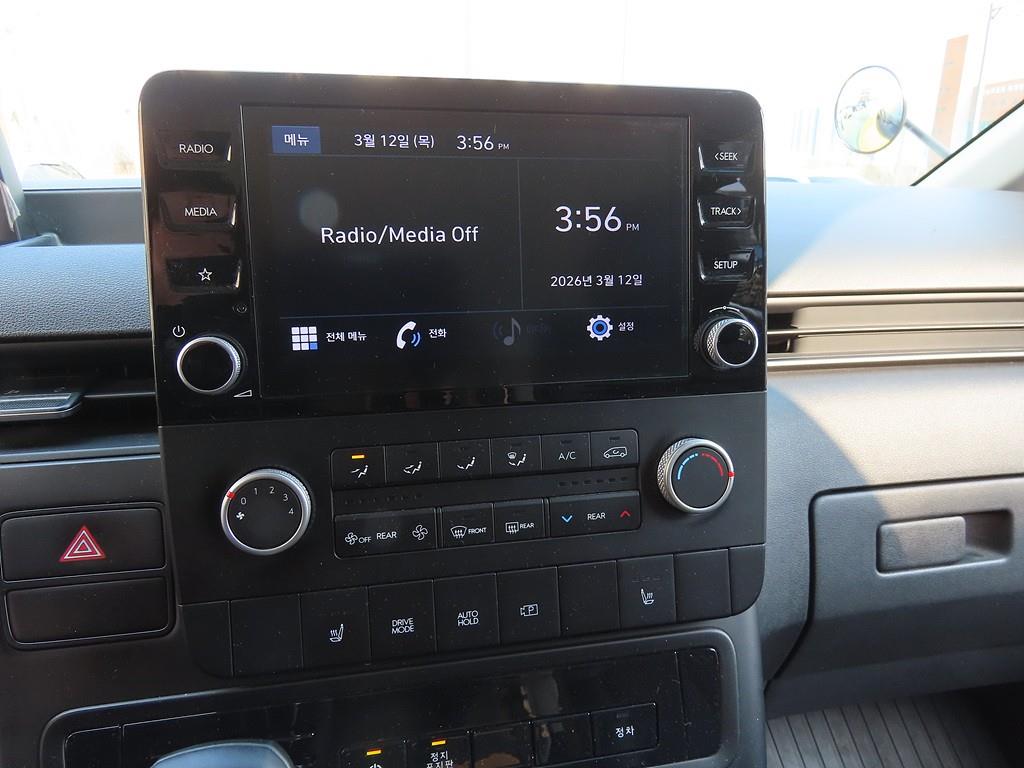 HYUNDAI Staria - Vista 12