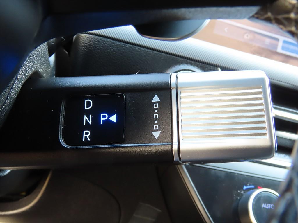 HYUNDAI Sonata - Vista 11