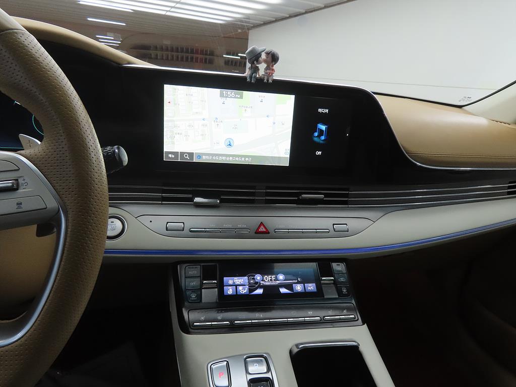 HYUNDAI Grandeur - Vista 10