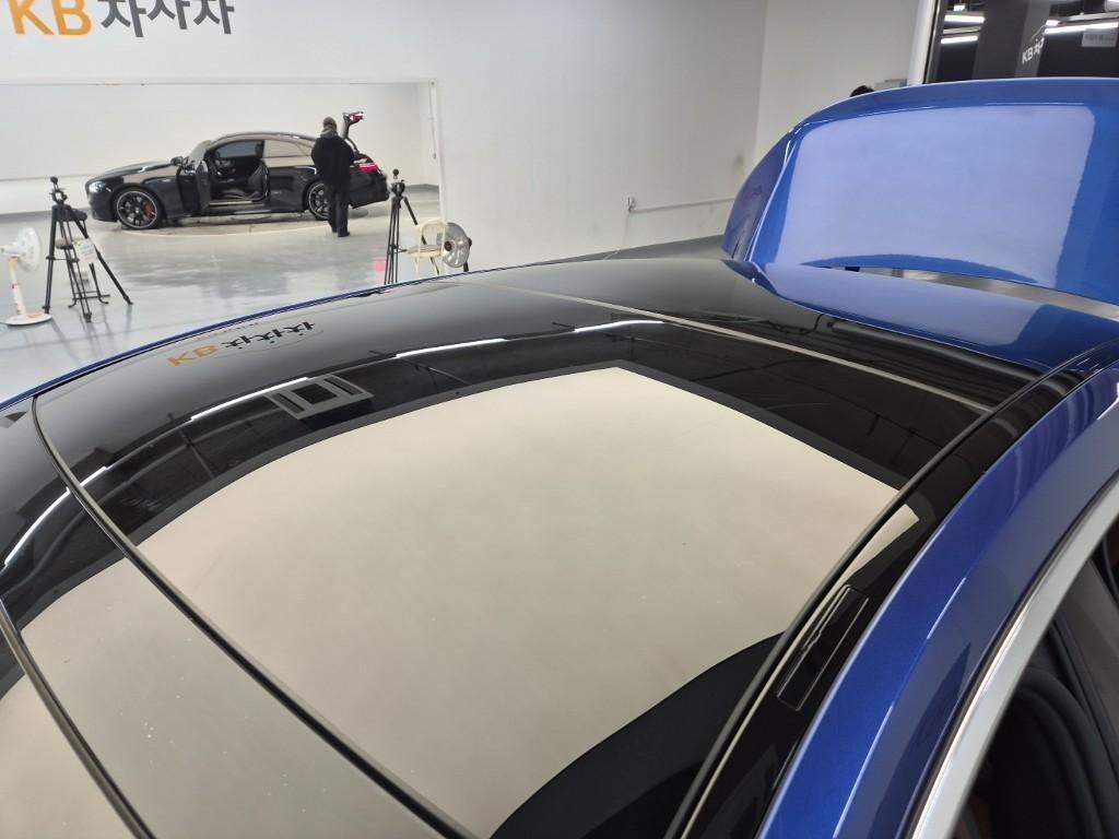 BMW 8 Series 2023 Azul - Importación desde Corea - HF Imports Iquique - Foto 13