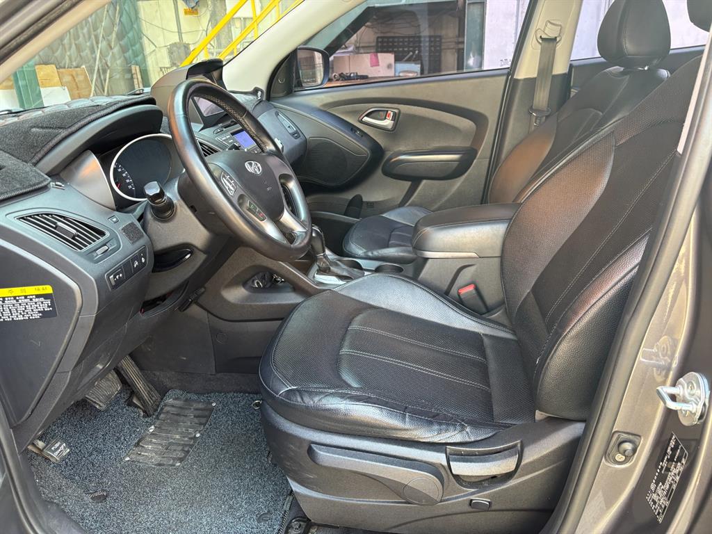 HYUNDAI Tucson - Vista 9