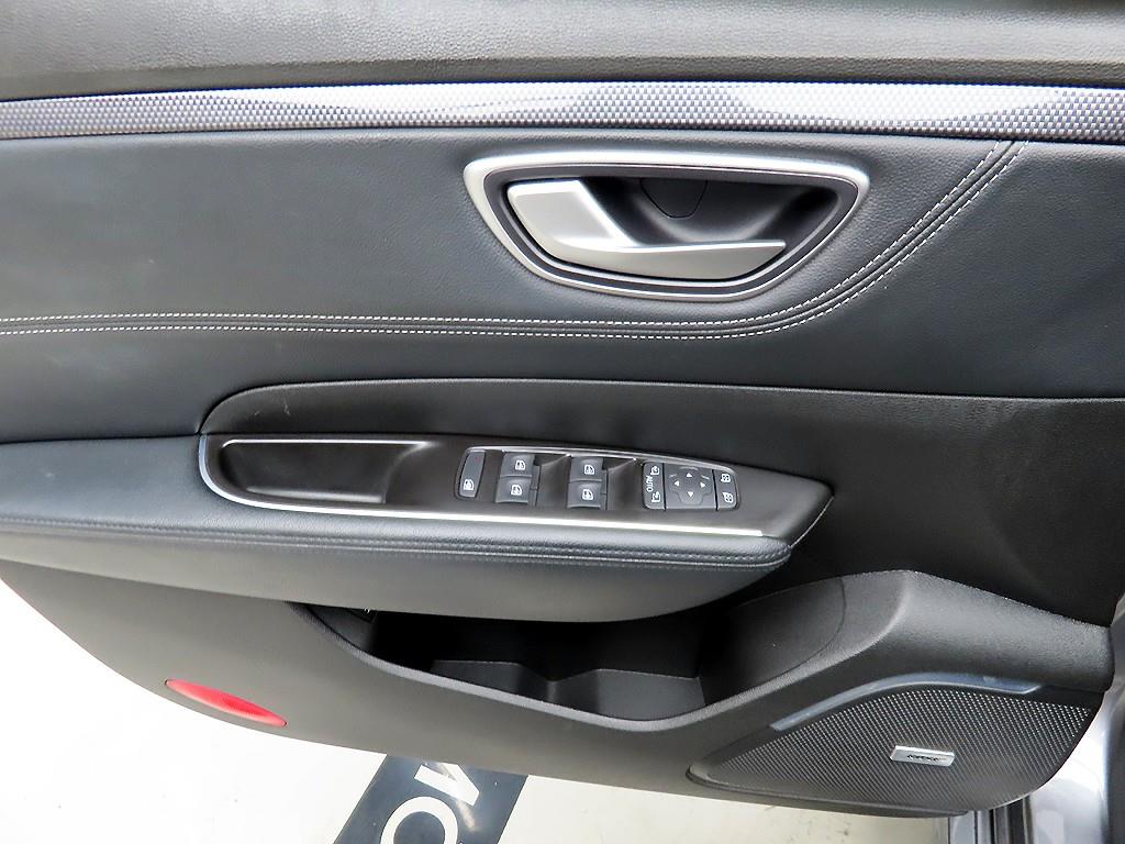 SAMSUNG SM6 - Vista 11