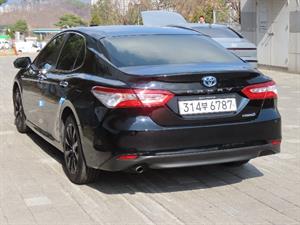 Toyota Camry - Vista 8