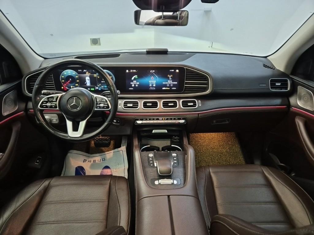 Mercedes Benz GLE Class - Vista 7