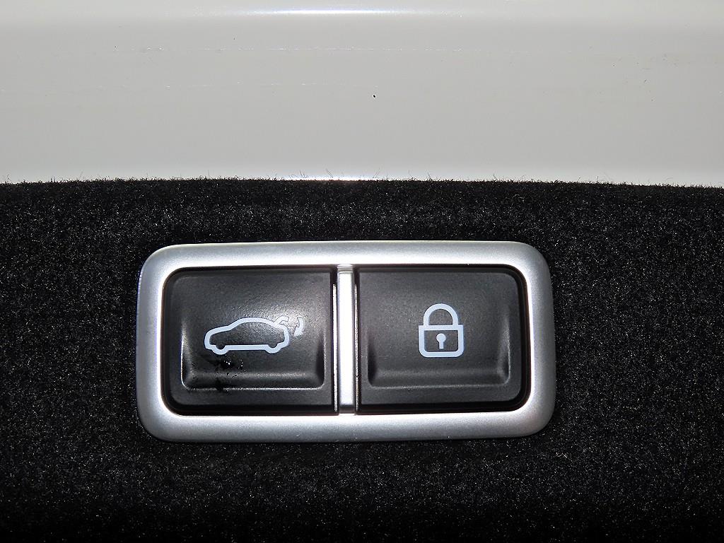 HYUNDAI Grandeur 2023 Blanco - Importación desde Corea - HF Imports Iquique - Foto 16