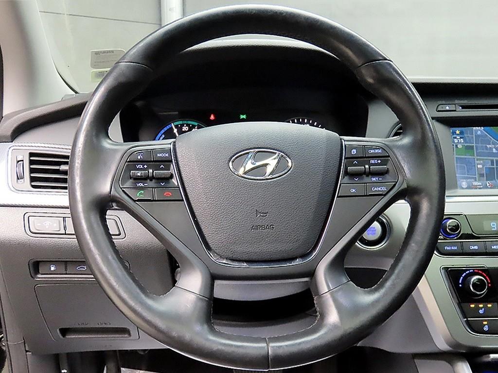 HYUNDAI Sonata - Vista 9