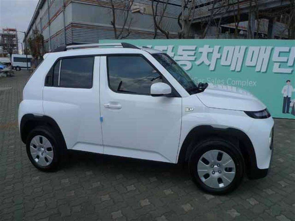 HYUNDAI Casper - Vista 4