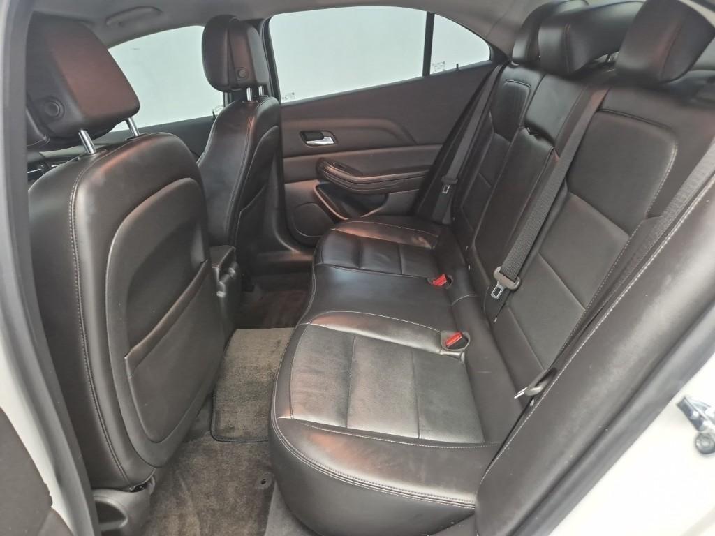 Chevrolet Malibu - Vista 9