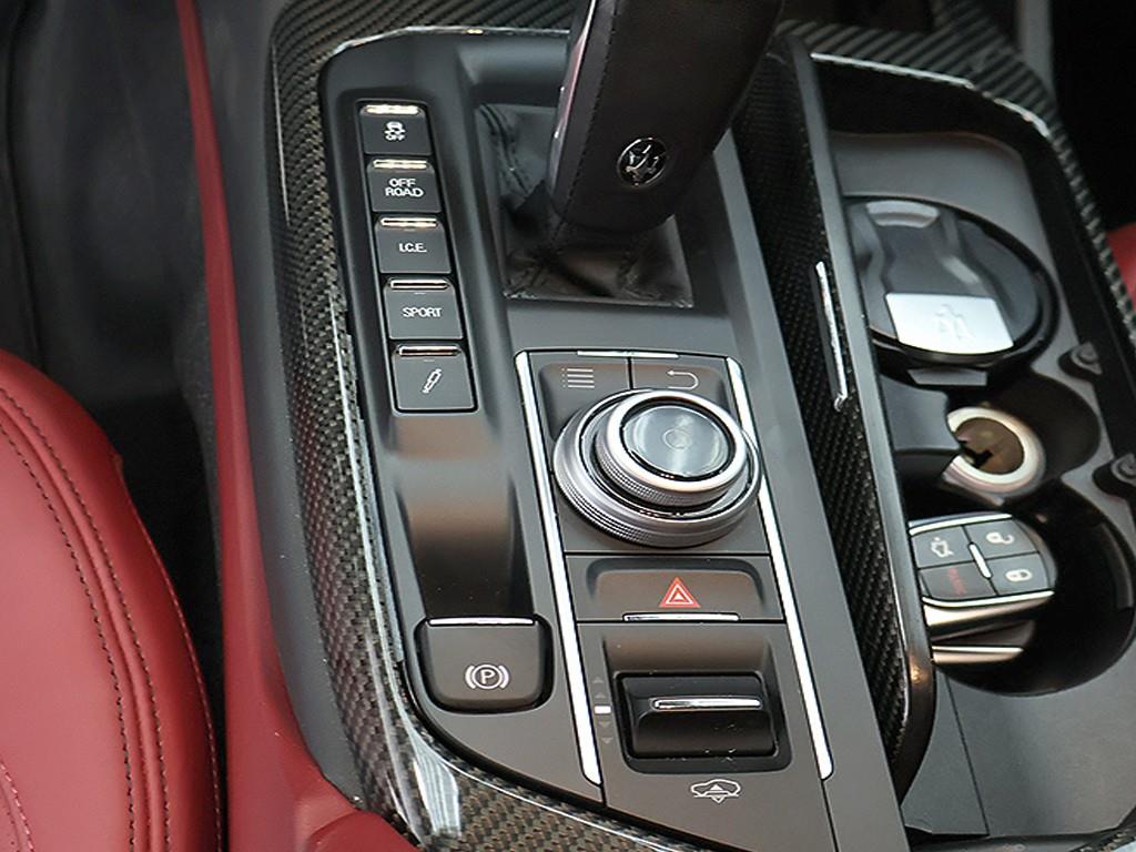 Maserati Levante 2020 Negro - Importación desde Corea - HF Imports Iquique - Foto 13