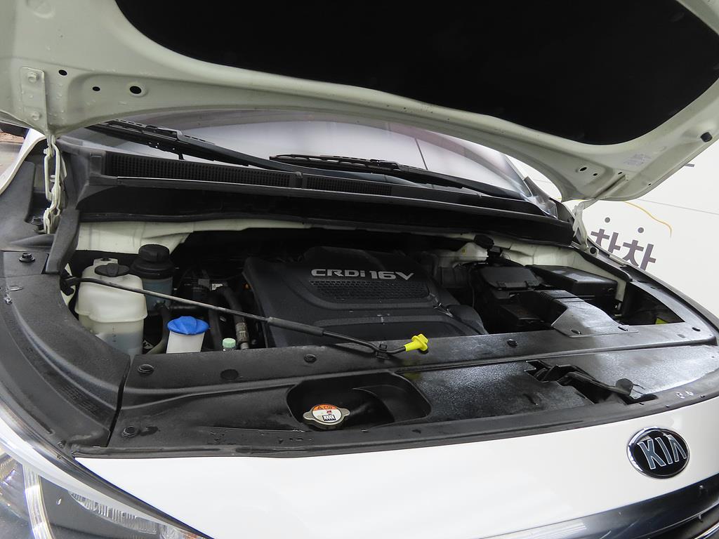 KIA Carnival 2017 Blanco - Importación desde Corea - HF Imports Iquique - Foto 19