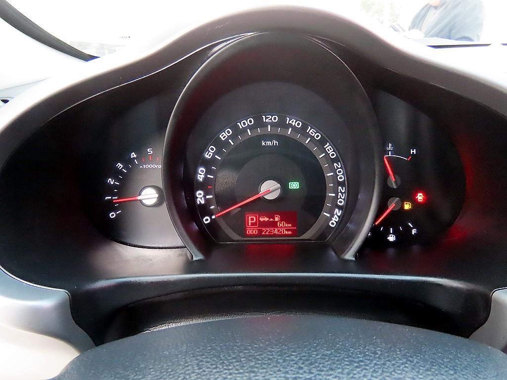 KIA Sportage - Vista 9