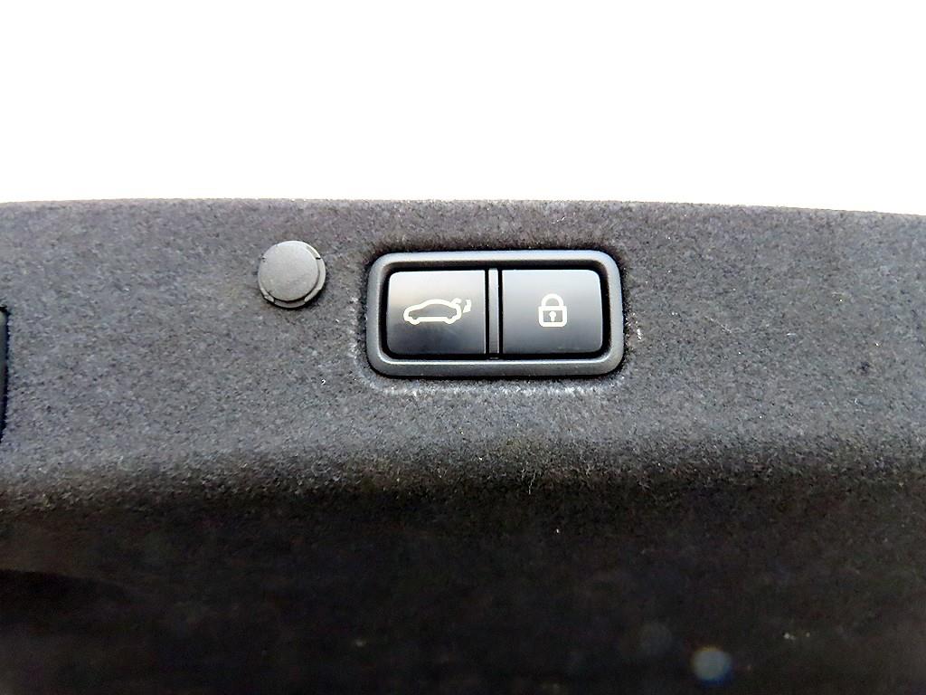 HYUNDAI Grandeur 2020 Blanco - Importación desde Corea - HF Imports Iquique - Foto 16