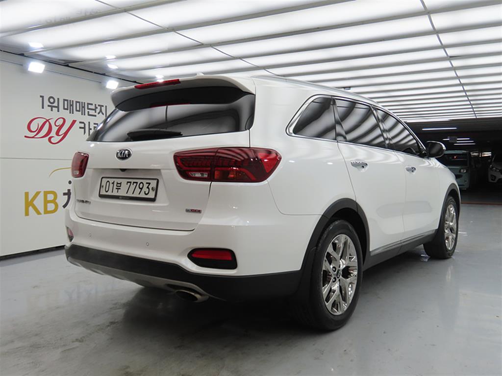 KIA Sorento - Vista 4