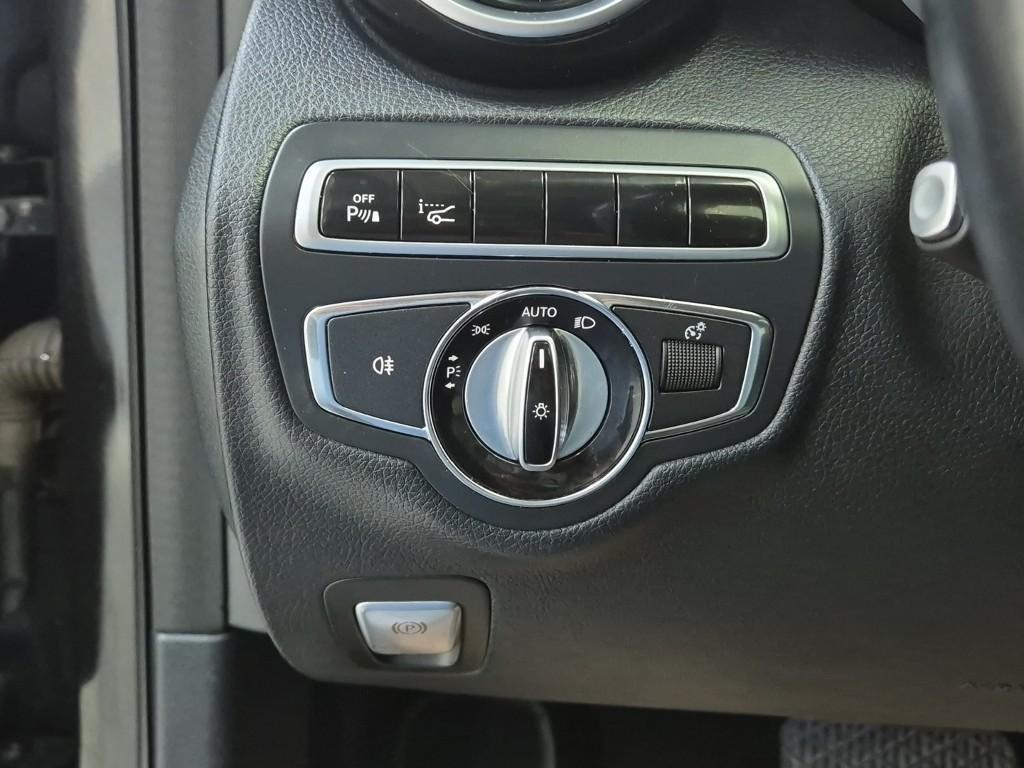 Mercedes Benz C Class 2015 Negro - Importación desde Corea - HF Imports Iquique - Foto 19