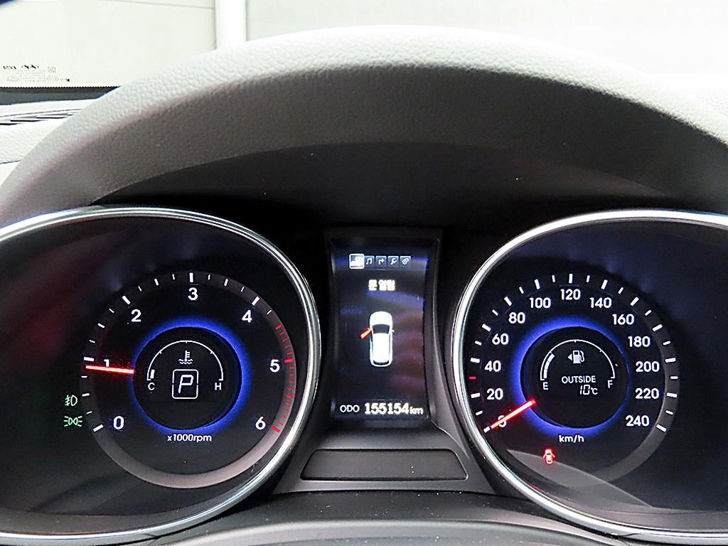 HYUNDAI Santa Fe - Vista 8