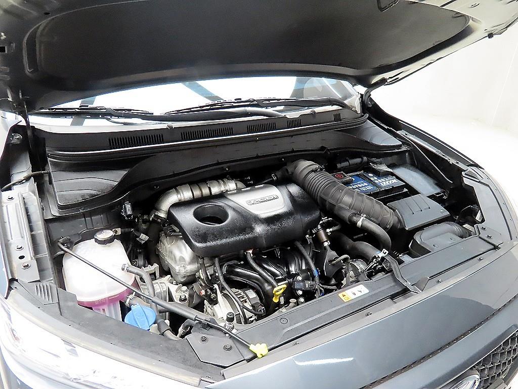 HYUNDAI Kona 2018 Gris - Importación desde Corea - HF Imports Iquique - Foto 18