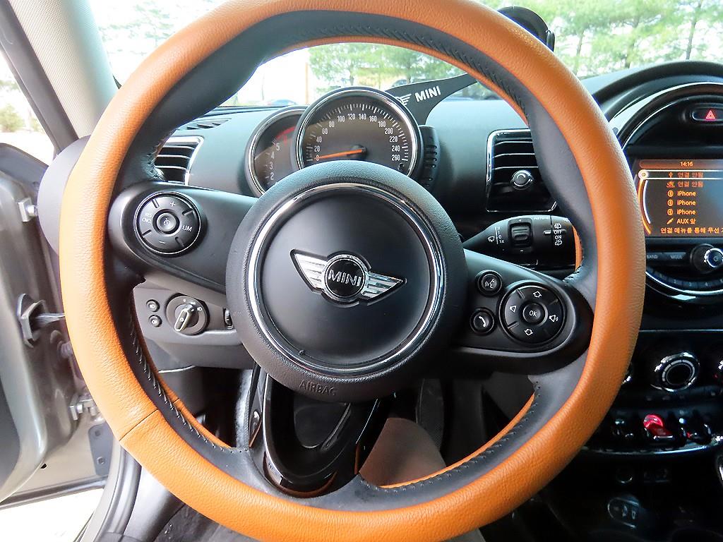 Mini Clubman - Vista 8