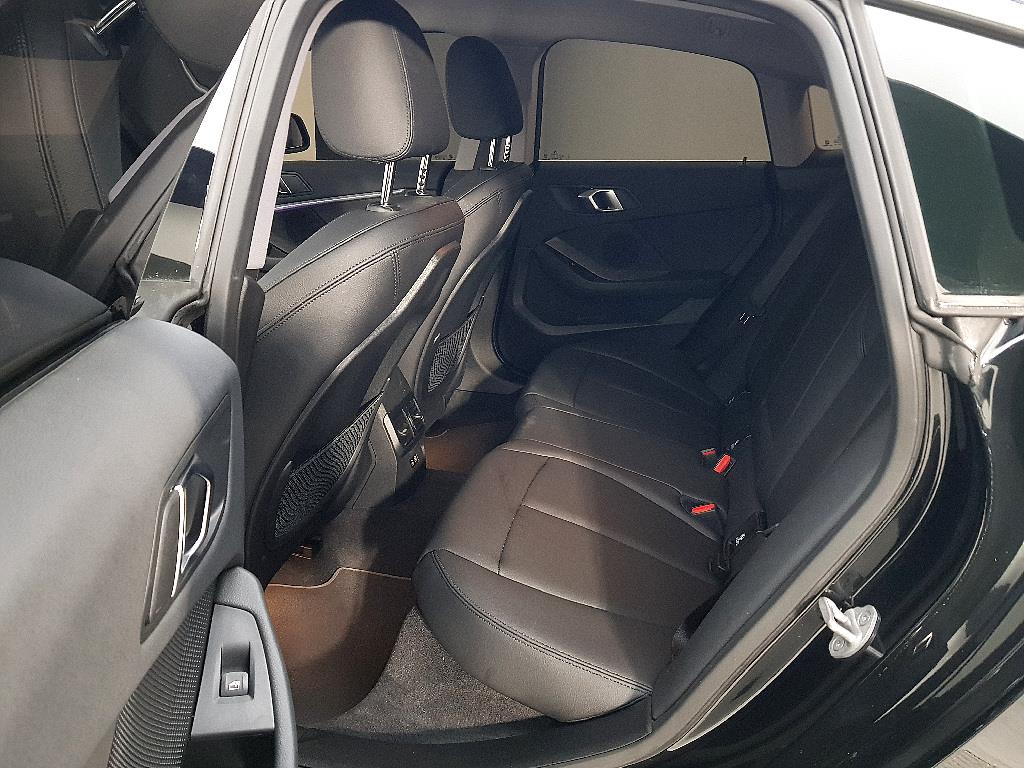 BMW 2 series - Vista 9