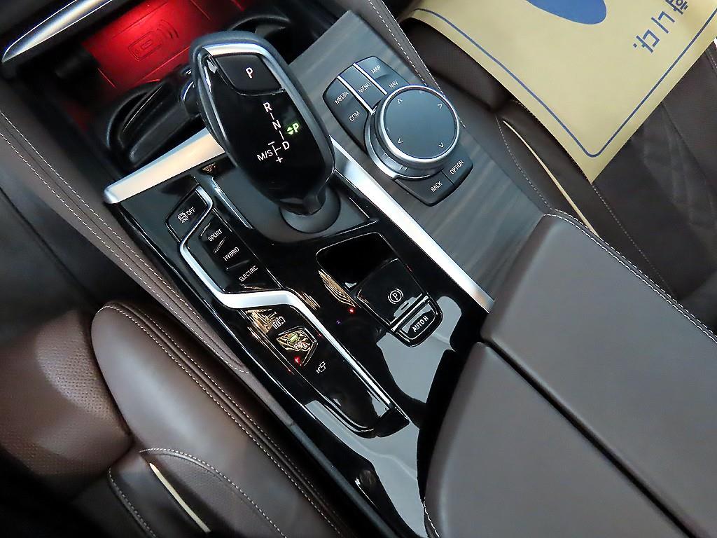 BMW 5 Series - Vista 10