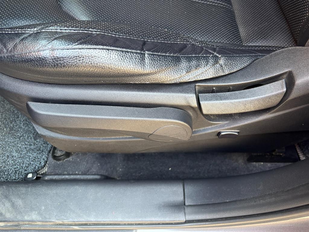 HYUNDAI Tucson 2015 Gris - Importación desde Corea - HF Imports Iquique - Foto 17