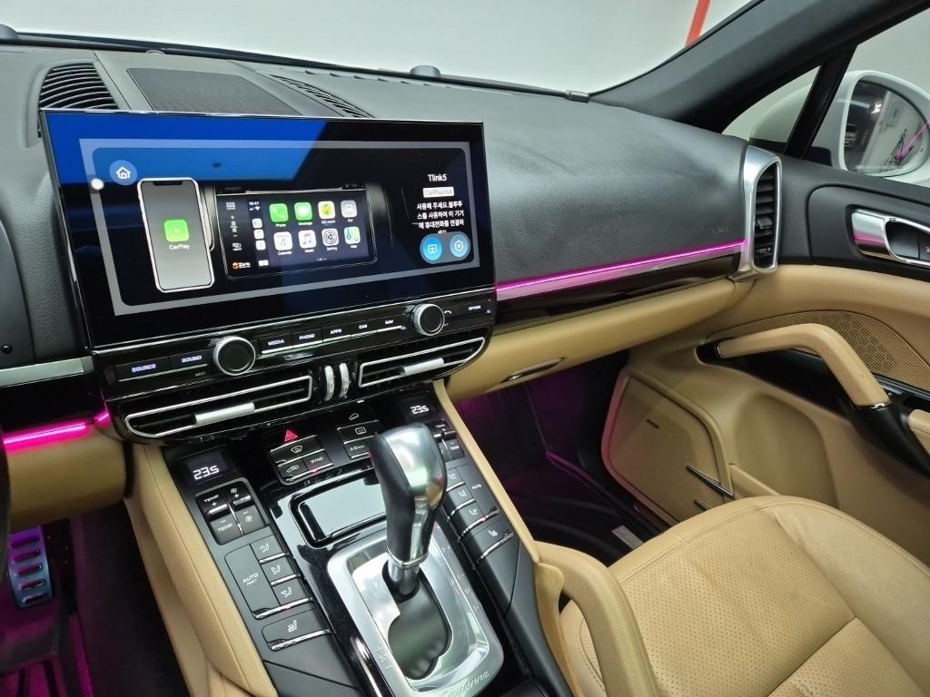 Porsche Cayenne - Vista 12