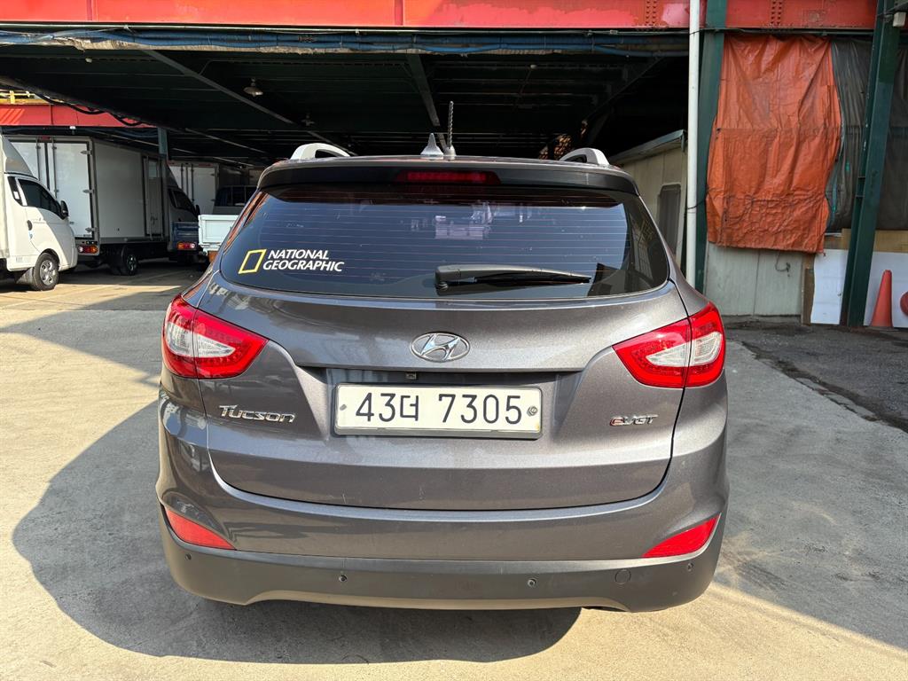 HYUNDAI Tucson - Vista 4