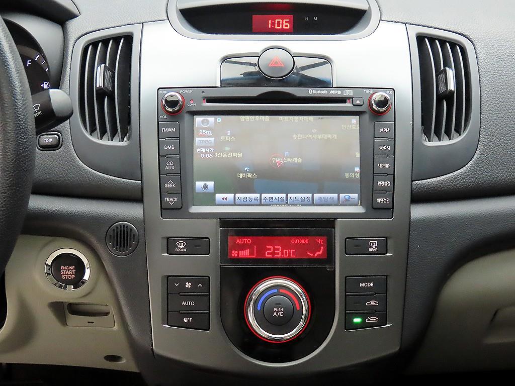 KIA Forte 2010 Blanco - Importación desde Corea - HF Imports Iquique - Foto 15