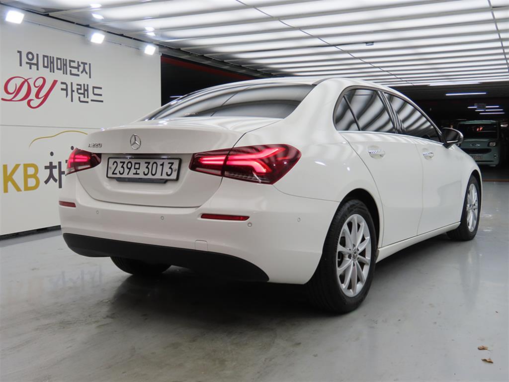 Mercedes Benz A Class - Vista 4